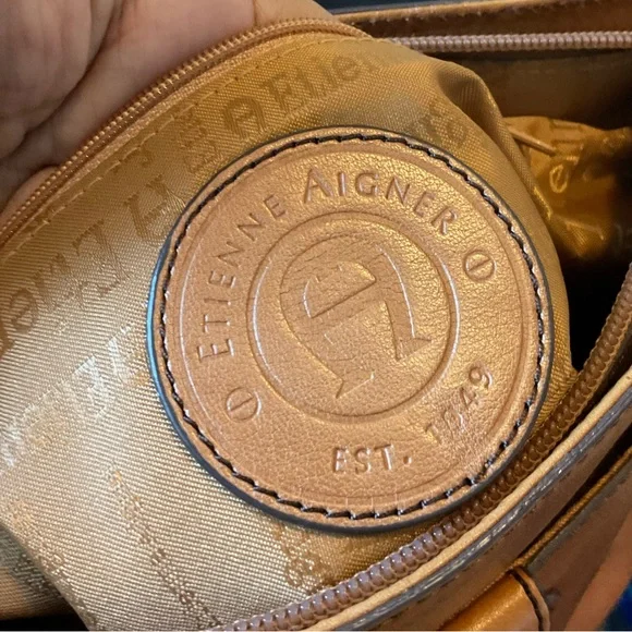 Etienne Aigner Crossbody Bag - Picture 13 of 15